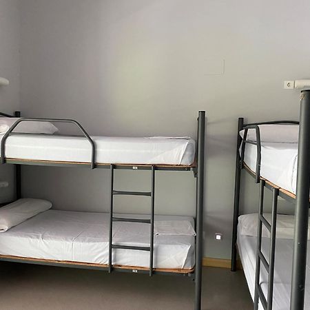 Albergue De Villava Eksteriør bilde