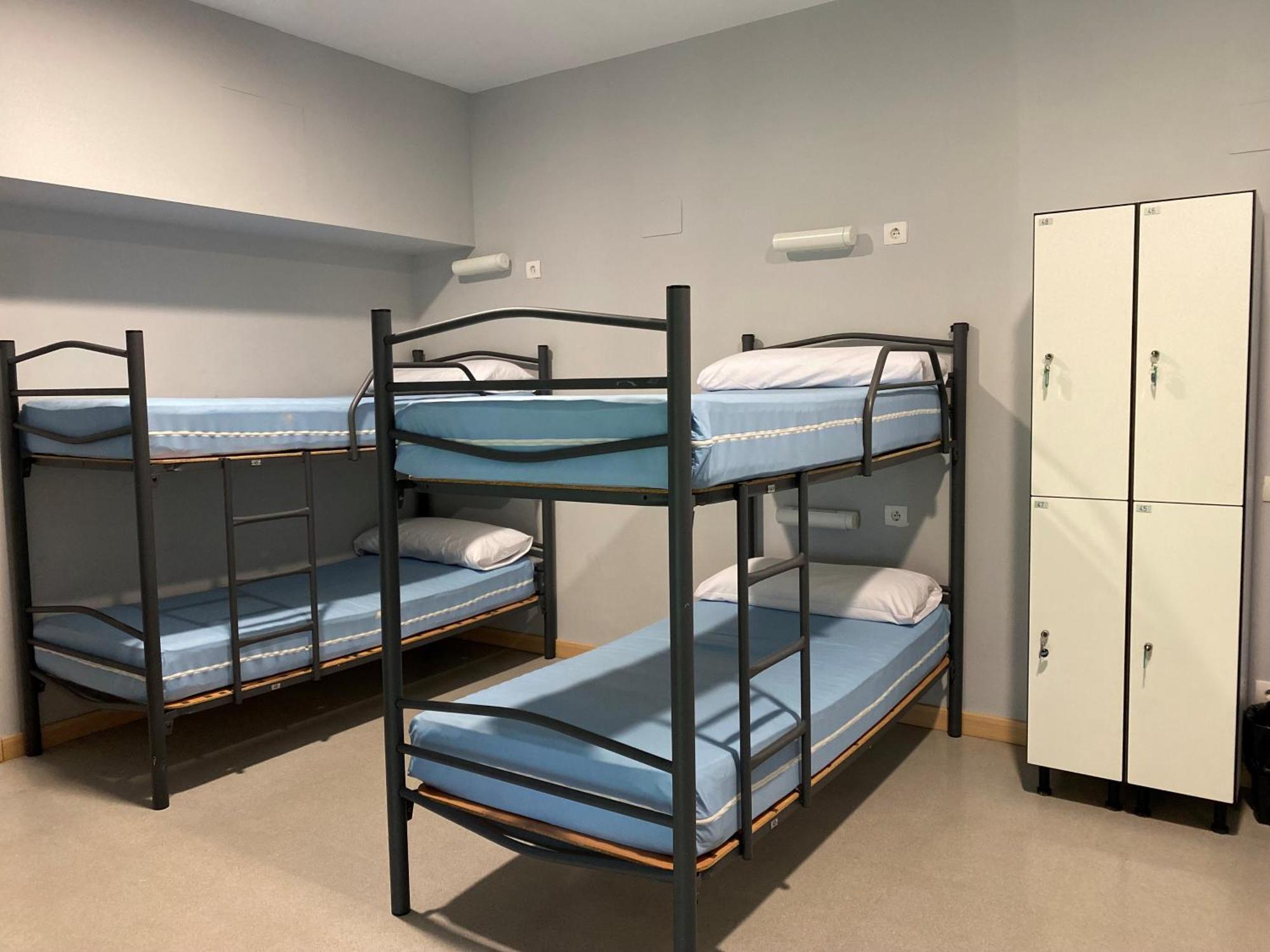 Albergue De Villava Eksteriør bilde